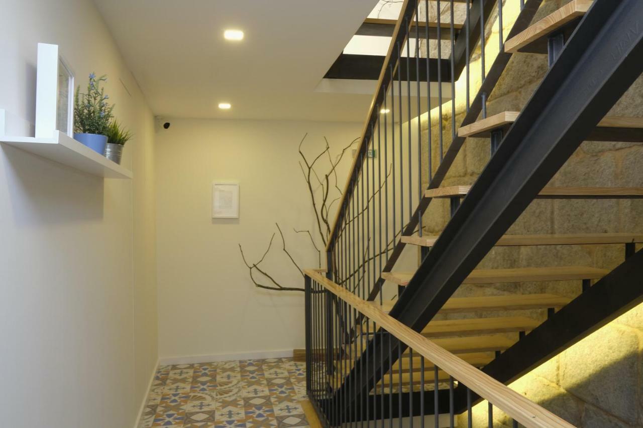 Apartment Oporto Wall Apartments Porto