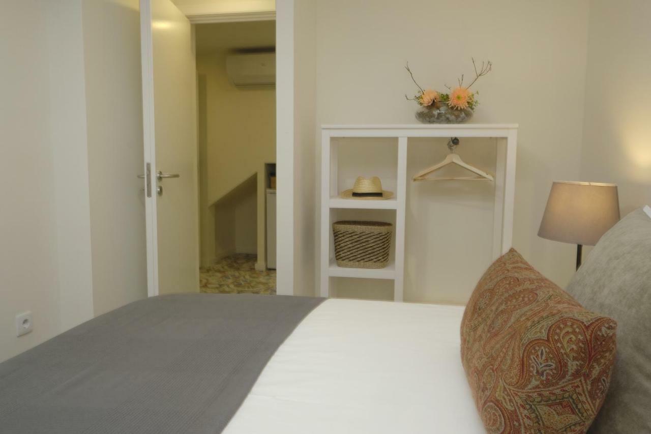 Apartment Oporto Wall Apartments Porto