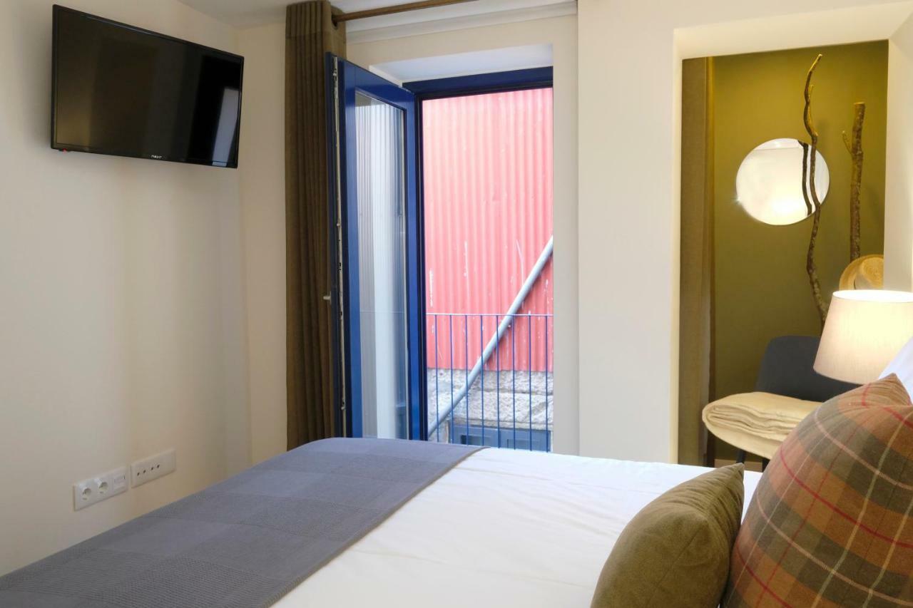 Oporto Wall Apartments Apartment