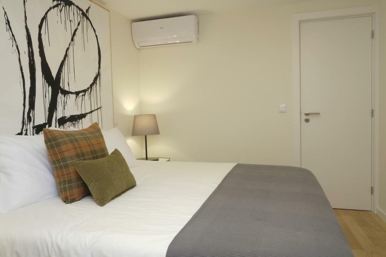 Apartment Oporto Wall Apartments Porto