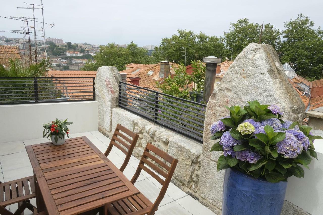 Apartment Oporto Wall Apartments Porto