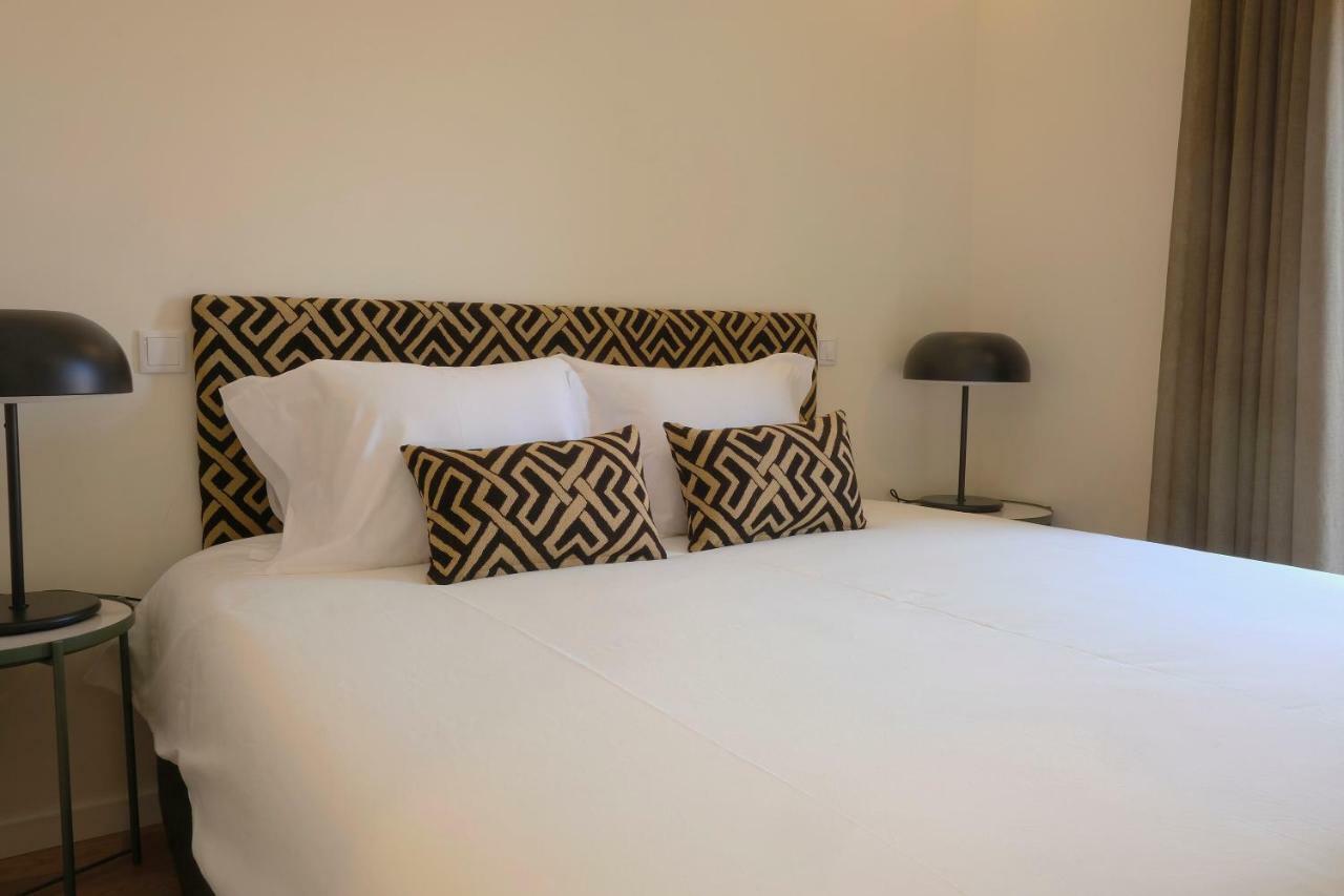 Apartment Oporto Wall Apartments Porto