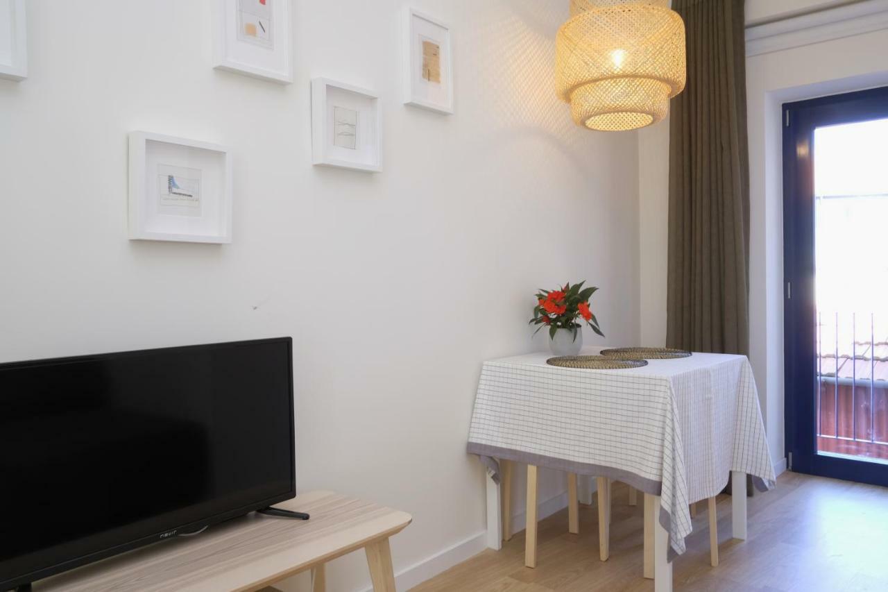 Oporto Wall Apartments Apartment *