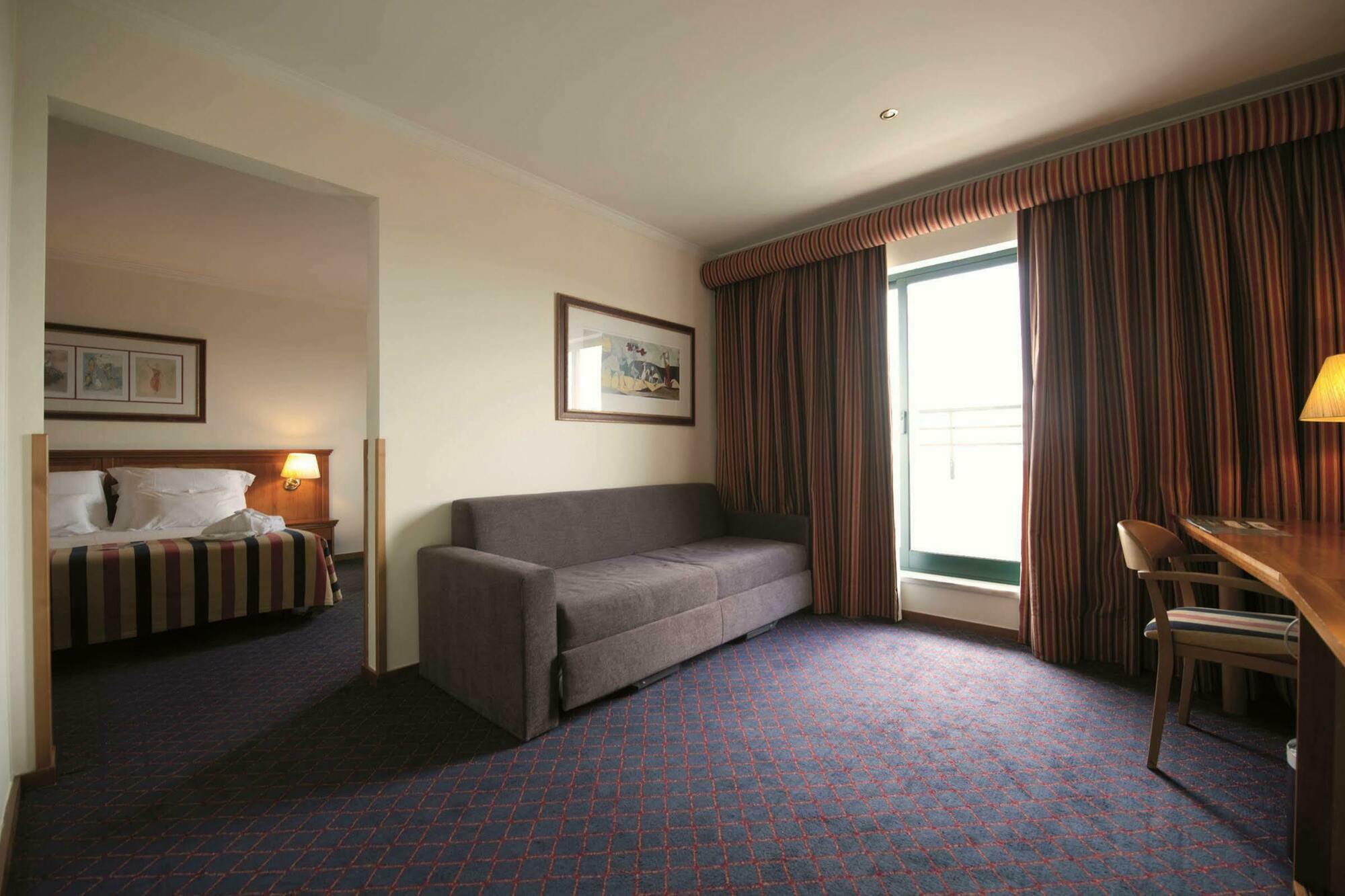 Hotel Gale - Centro 4*