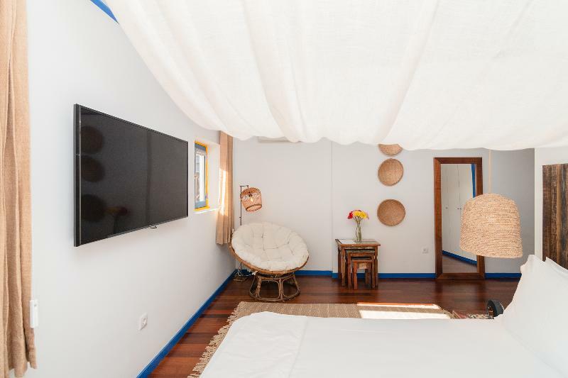 Miragaia House 3*