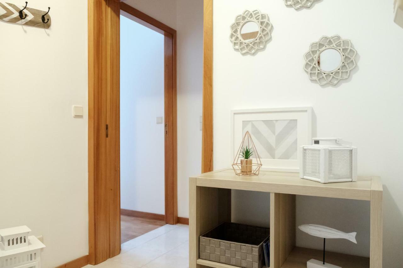 With Balcony In The Square Apartment Porto