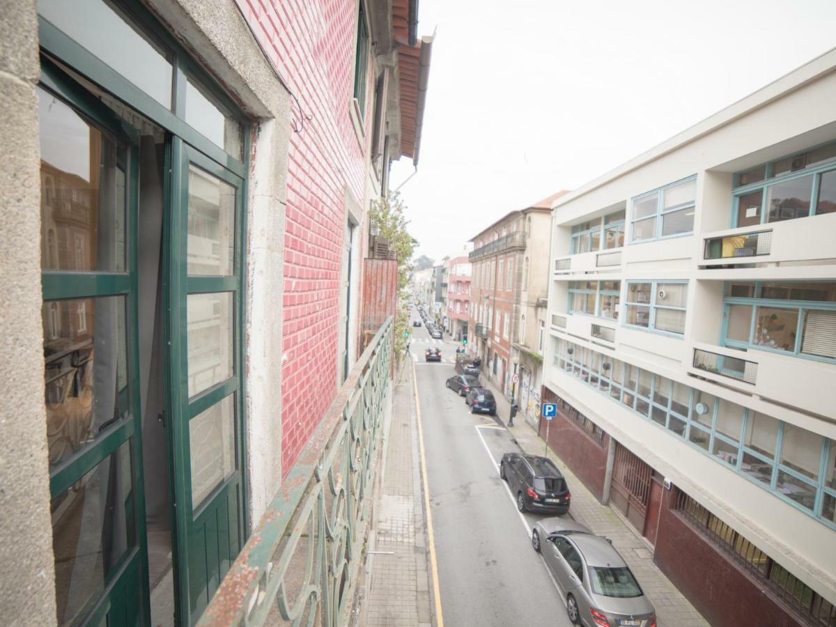 Guest Bombarda Art District Apartment