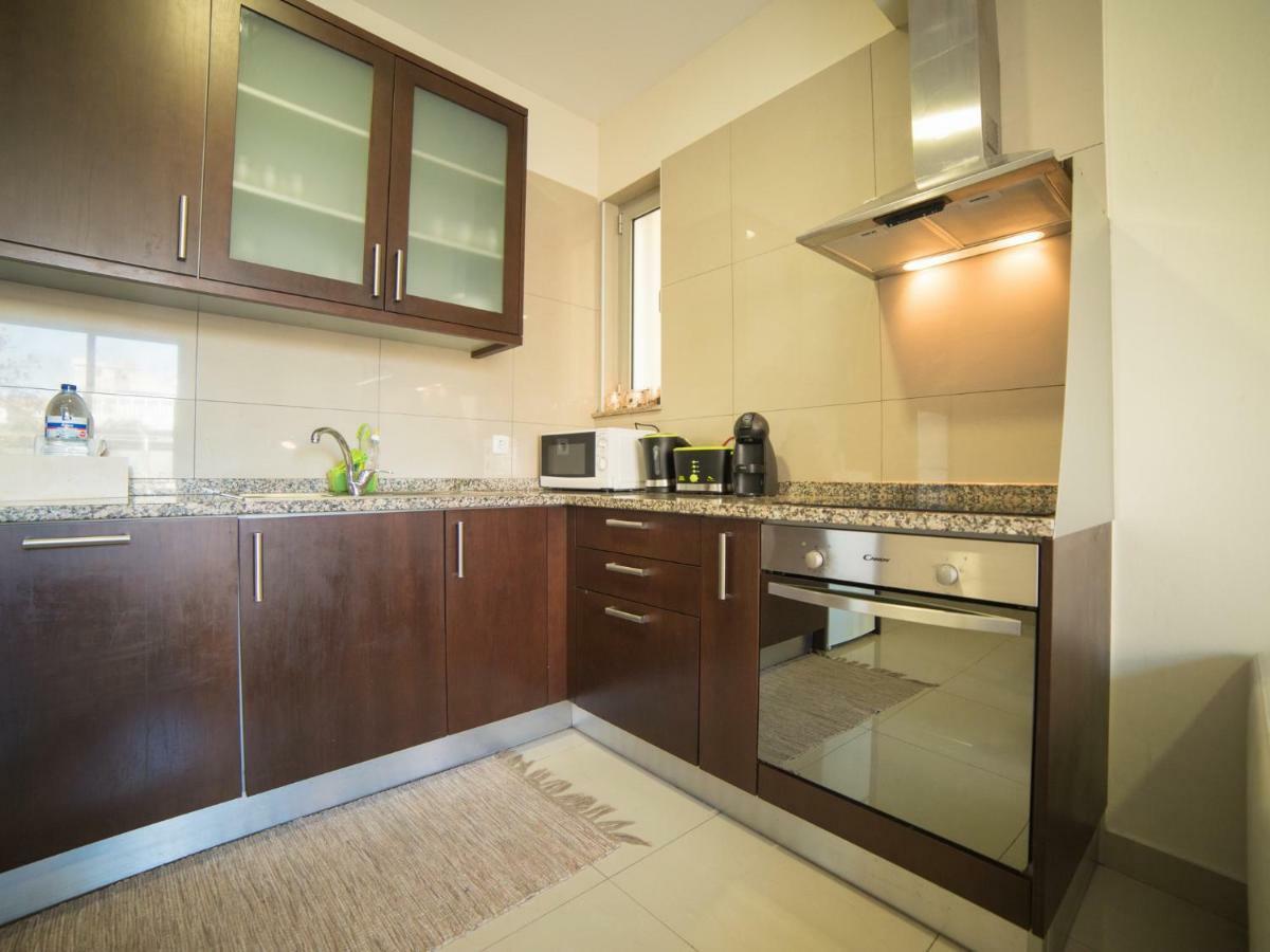 Guest Bombarda Art District Apartment