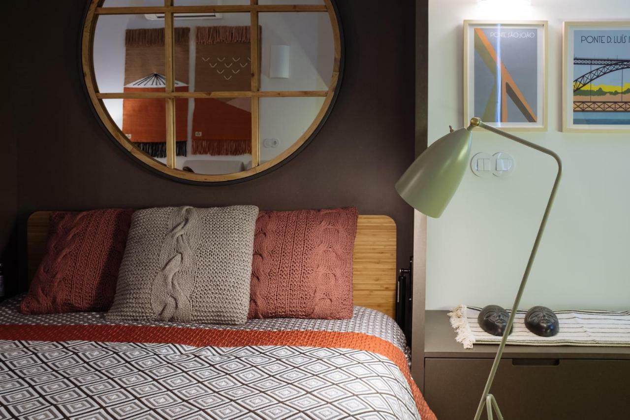 Homeintown Camoes - Downtown Elegant Ac & Wifi Apartment