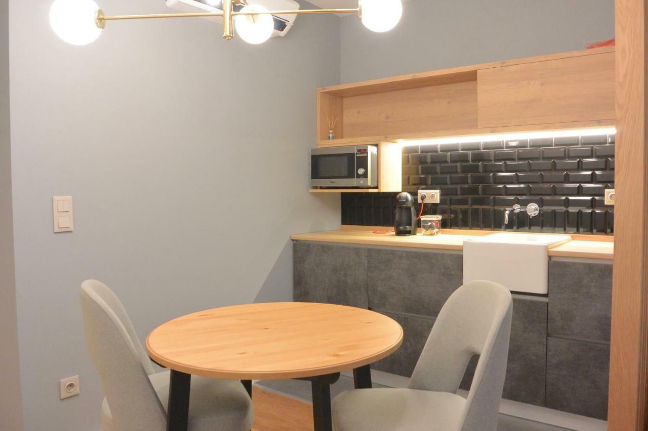 Appartement Lf Dalia Studio, By Flat In *