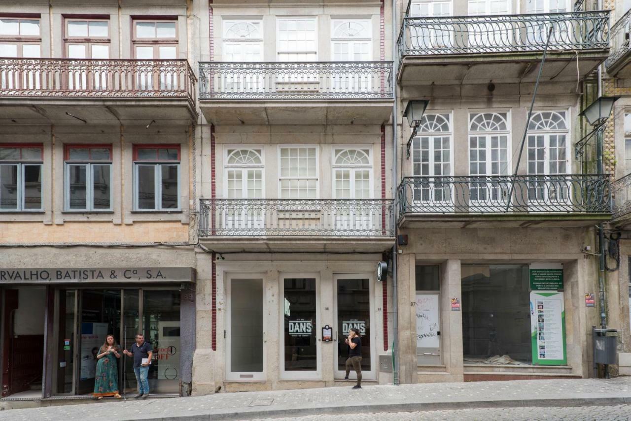 Downtown Almada Loft * Porto