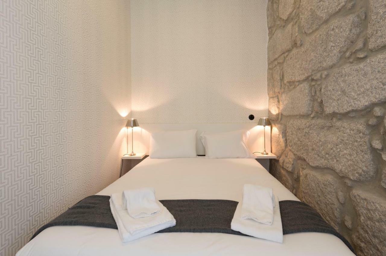 Downtown Almada Loft Porto