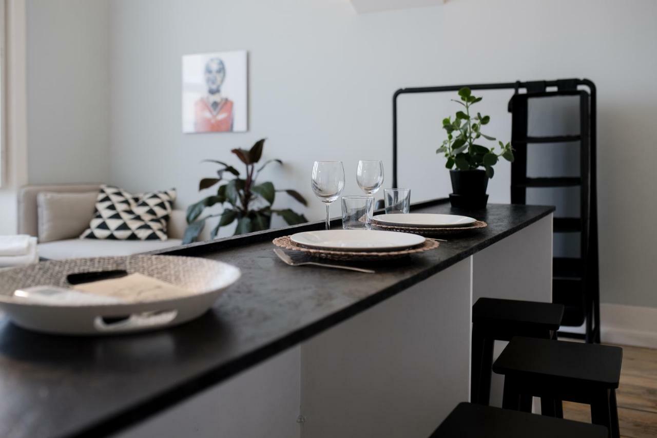 Baixa24 •p2r• Bright In Vibrant Downtown Apartment Porto