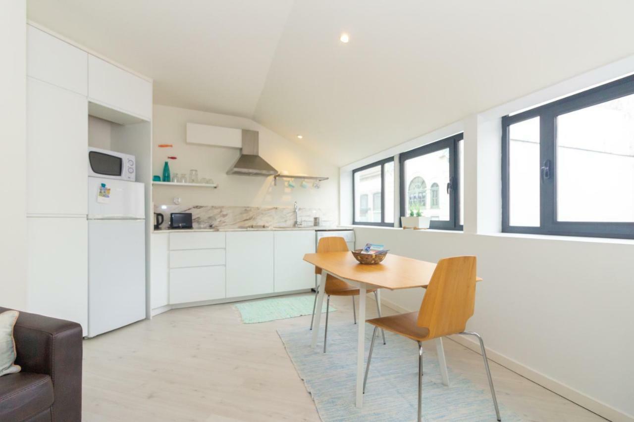 Formosa Flats Apartment *