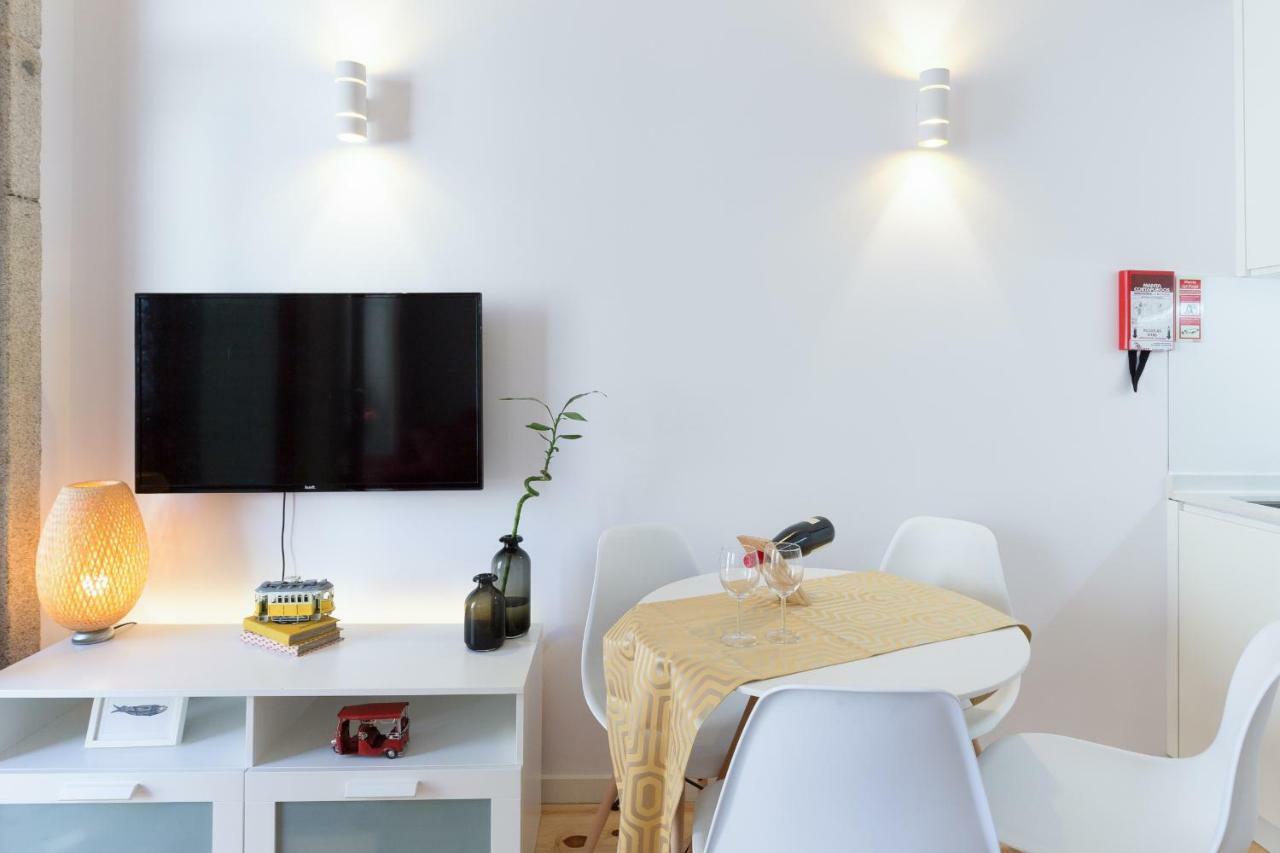 Spacious Bright Flat With Terrace By Host Wise Porto