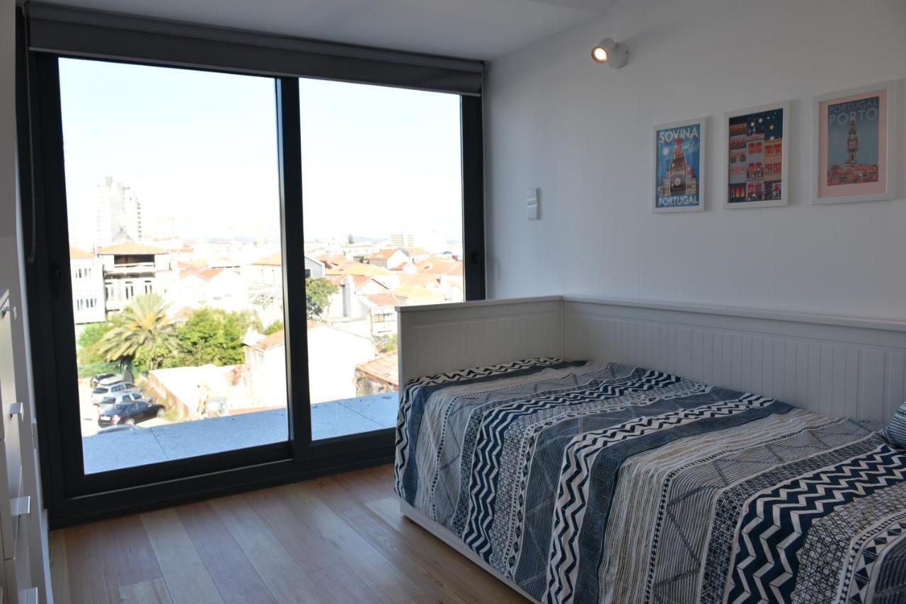 Sunny Penthouse Whith Balcony 9min Walk Main Station *