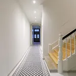 Lovelystay - Downtown Studio With Pool, Ac And Balcony