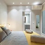 Charming Luxurious Flat With Garage By Host Wise
