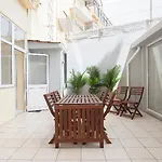 Downtown Cosy Terrace