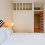 Amazing Duplex - Mid Century Experience & Parking