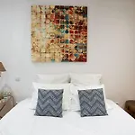 Downtown Porto Relaxed Apartment With Private Yard
