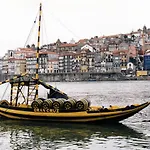 Majestic Hostel Porto