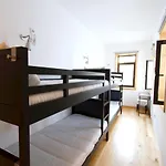 Spacious House In Porto + Garden