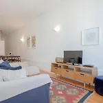 Liiiving In Porto | Bolhão Market Apartments