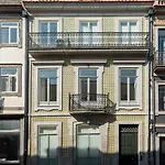 Oporto Rooftop Studio By Homing