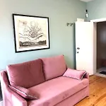 São Vitor Apartment with balcony