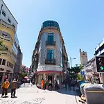 Oporto Near Center
