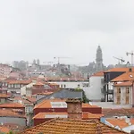 Na Travessa Suites