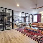 World Heritage Flat With River View