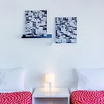 Porto Center Modern Apartment 4T With Balcony