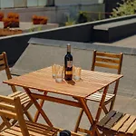Bright Boavista With Terrace By Homing
