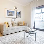 2Br Flat In Bonfim W/ Ac & Balcony By Lovelystay