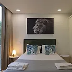 Flh Porto Santa Catarina Simplistic Studio