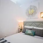 The Twin Apartments