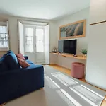 River Eyes At Porto Apartments