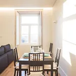 Modern 2Br Duplex Downtown By Art District By Lovelystay