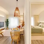 Virtudes Premium Apartment By Da\'Home