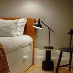 Downtown Vintage By Homing