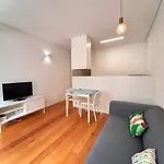 Casa Poveiros By Flat In Porto