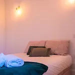 Burgo Apartments Republica T