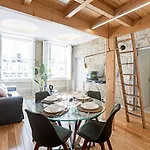 Lovelystay - Aurora Mezzanine