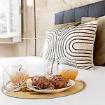 Lovelystay - Aurora Mezzanine