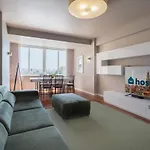 Roomy Stylish Flat With Balcony