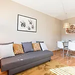 Cozy Flat In Foz By Lovelystay