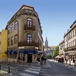 Enchanting Design Flat - Premium Location