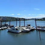Riverfront Haven Family\'S Choice With Free Garage